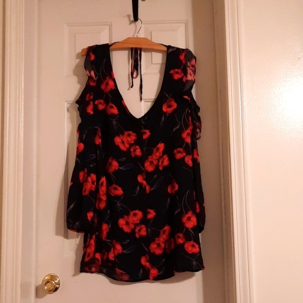 Red 🌹 flowers on black dress with blue and beige leaves beautiful cold shoulder